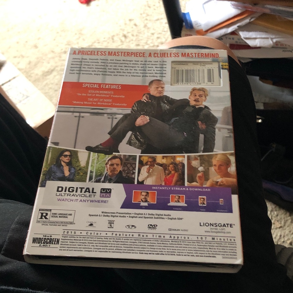 Fox Mortdecai DVD with Digital Copy - Red and Black Cover - Picture 4 of 4